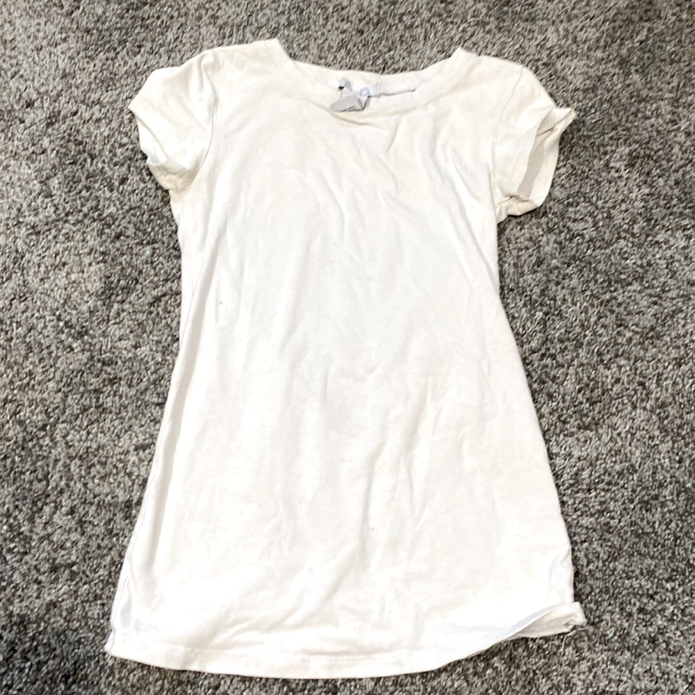 White Tshirt